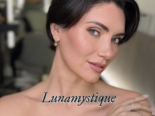 Lunamystique